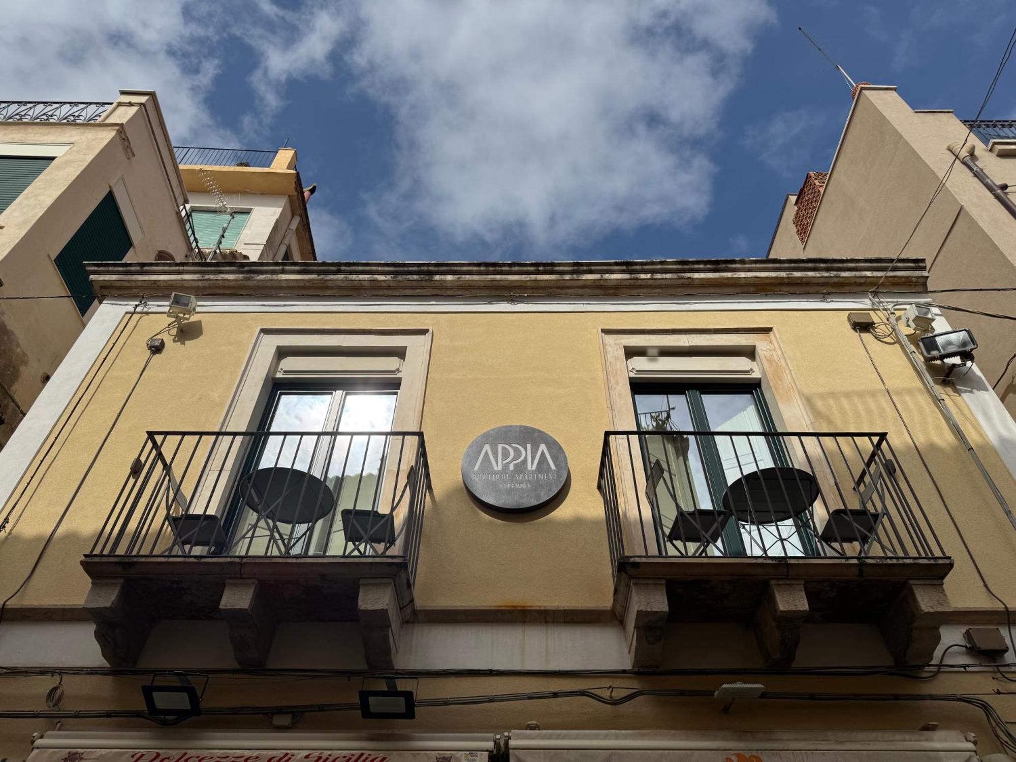 Appia Boutique Apartment Taormina Luaran gambar